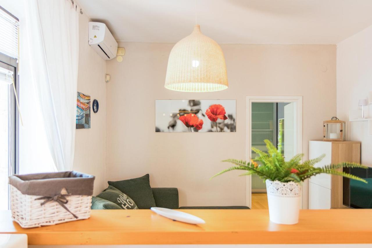 Cubo Lägenhet Pula Exteriör bild